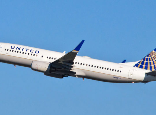 United Airlines Passenger Forced Off Plane