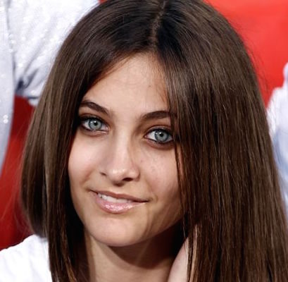 Paris Jackson Woows Crowd With Brown Duet At West Hollywood