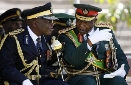 Mugabe Meets With Army Officials As Transitional Government Underway