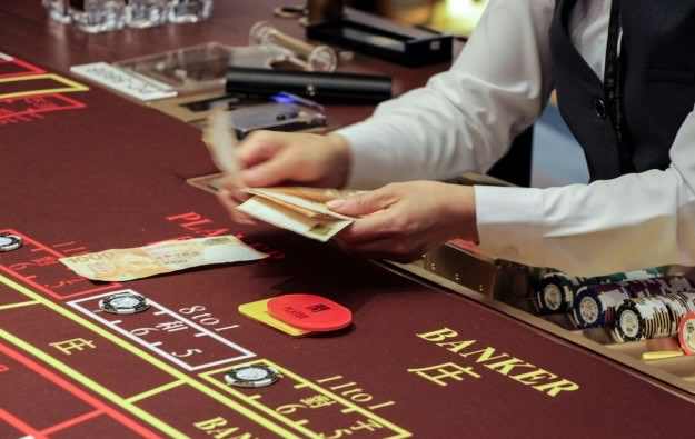 Macau Casino Celebrate $2.86 Bn Revenue Rise