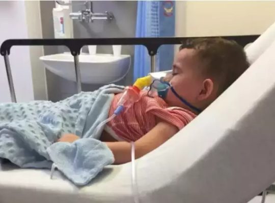 Toddler With Life Threatning Dairy Allergy Hospitalised By Pizza