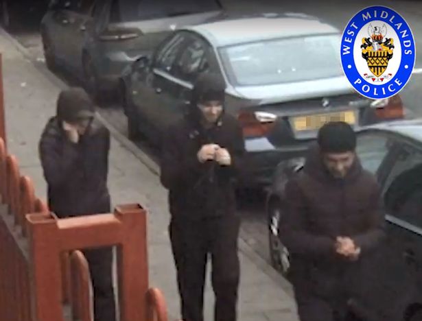 West Midland Police Release CCTV Footage Of Thugs Robbing Old Lady