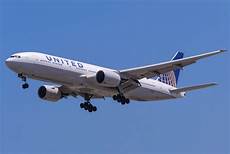 United Flight Passengers Stuck On Runway For 14 Hours