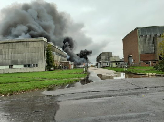 Huge Fire Leads To Several Explosions At Bedford Business Park