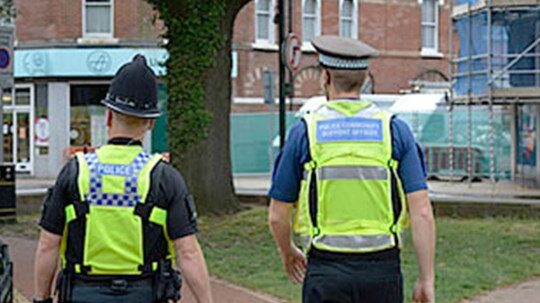 Gang Armed With Machete Arrested For Trying To Burgle Bournemouth Home