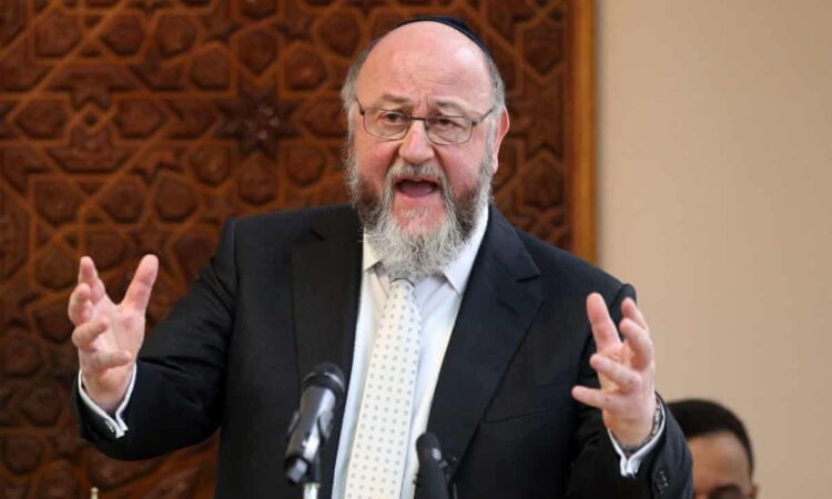 Wiley Row: Chief Rabbi Accuses Facebook And Twitter Of Complicity In Antisemitism