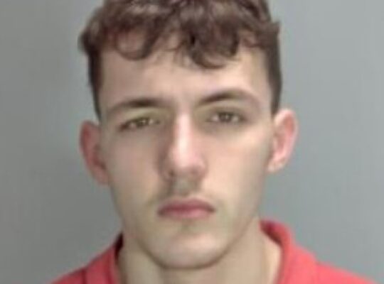 Cowardly Teenager With Machete Chased By Brave Dad During Home Attack
