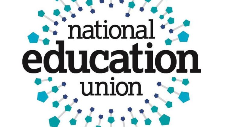 Education Union Calls For Mask Wearing In Wales Classrooms