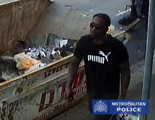 Met Police Issue CCTV Image Of Brutal Street Stabbing Suspect