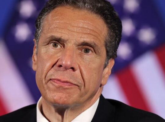 New York Governor Andrew Cuomo Made Innuendos About Hand Size