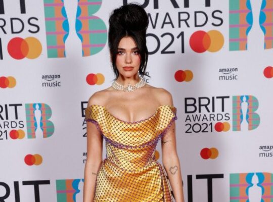 Brit Awards Winner Dua Lipa Calls On PM To Raise NHS Wages