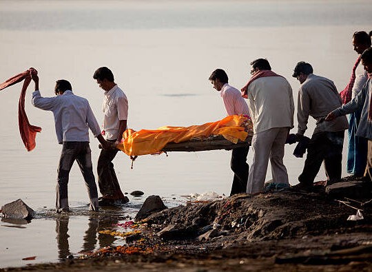 How Stigma Led To Dead Bodies Of Suspected  Covid Victims In India’s Ganga Rivers