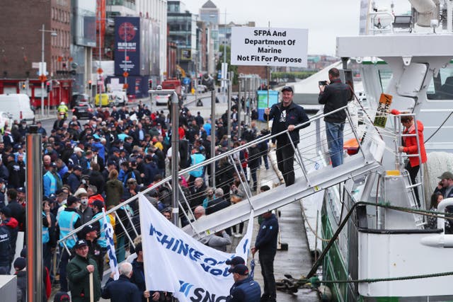 Fishermen Stage Protests  In Dublin Over Cuts To Irish Fishing Quotas