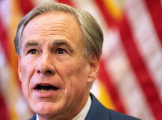 Texas Governor To Use $250m In State Money And Crowdfunding To Build U.S Border With Mexico
