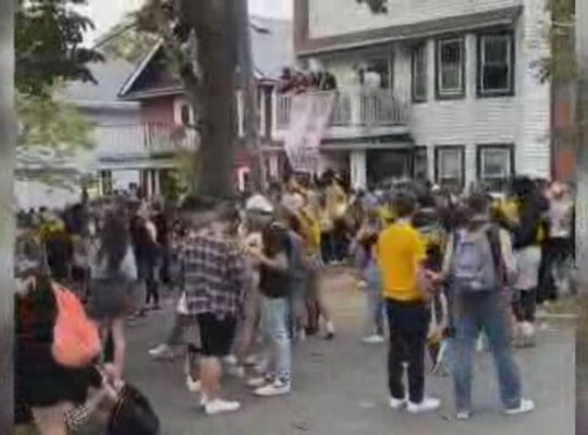 Canadian Uni Students Arrested For Drunken Parties And Breaches Of Covid-19 Rules