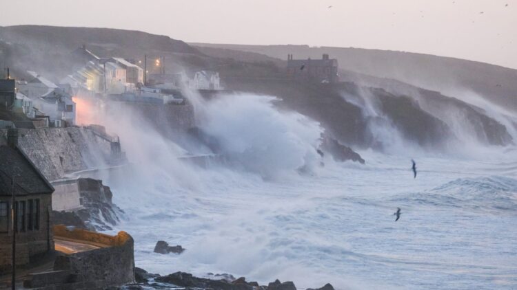 Millions Advised To Told To Stay At Home DDangerous Storm Eunice