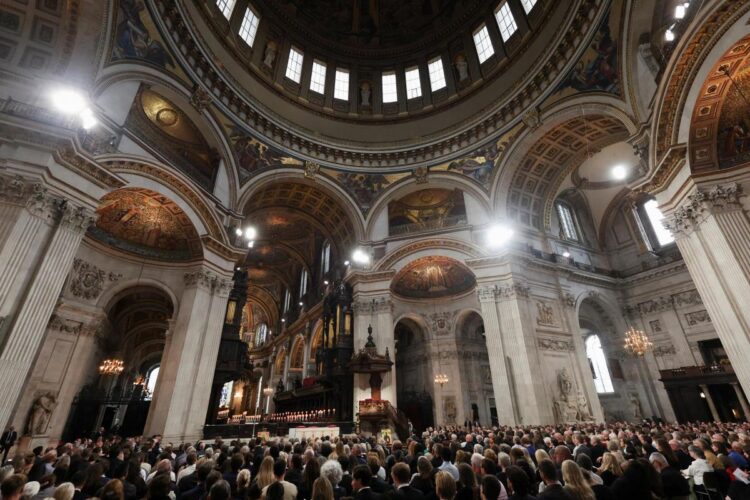 Queen’s Life Hailed A Rare Jewel At Special St Paul’s Cathedral