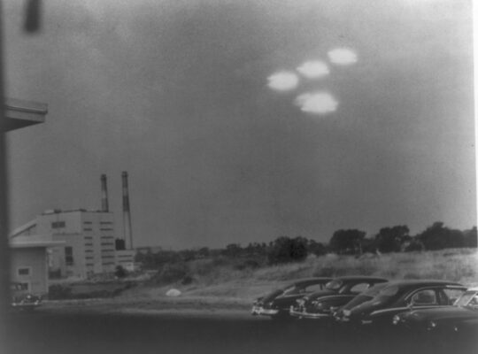Defence Spy Agencies Report Over 300 More UFO Sightings Since 2021