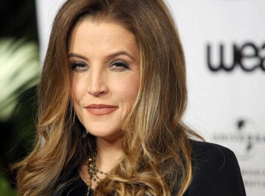 Public Memorial For Lisa Marie Presley Set For Sunday At Father’s Mansion