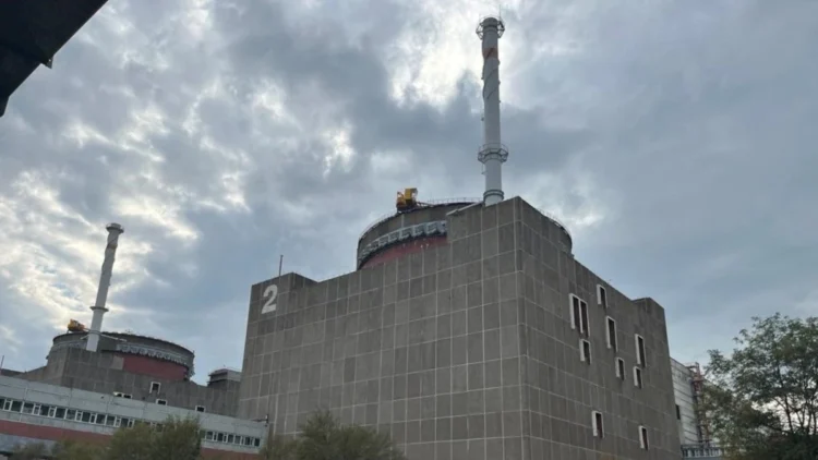 Ukraine Nuclear Plant Looses Power As Russia Launches New Wave Of Air Strikes