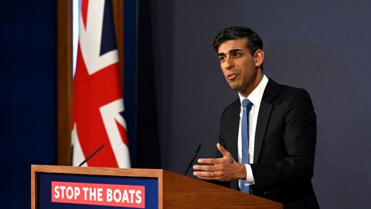 Mps And Academics Write To Rishi Sunak To Withdraw Uk Illegal Migration Bill