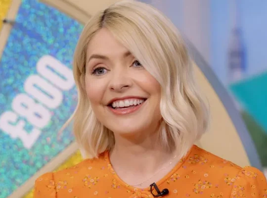 Eamonn Holmes: Holly Woloughby Should Leave ITV Along With Schofield