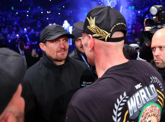 Tyson Fury And Usyk Finally Sign Contract For Much Awaited Unified Heavyweight Champipnship Gight