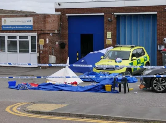 Murder Investigation In Croydon After Attackers In Balaclavas Kill 20 Year Old Man