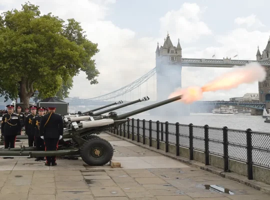 Hyde Park Gun Salutes To Mark Anniversary Of Queen’ss Death