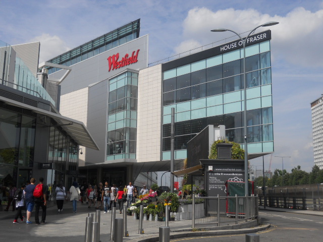 Teen Hospitalized After Stabbing From Gang fight Outside Westfield Shopping Centre In Stratford