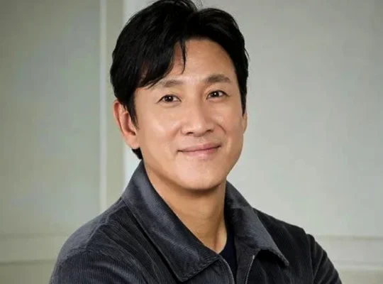 Highly Acclaimed South Korean Actor Dies Following Suicide