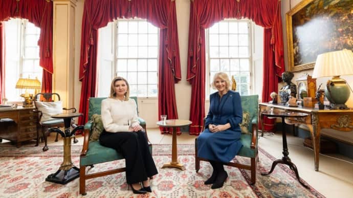 Queen Camilla Meets Ukranian’s First Lady At London Royal Residence