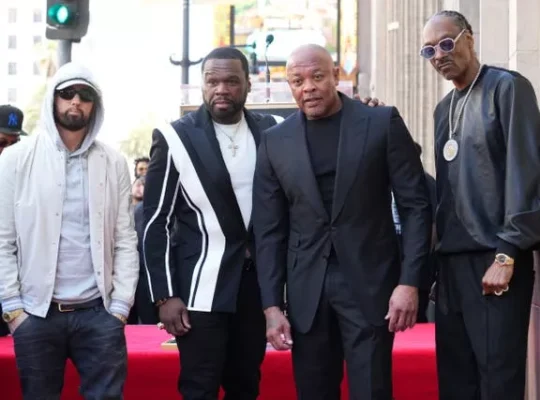Hip Hop Stars Eminem Snoop Dog And 50 Cent Re-Unite