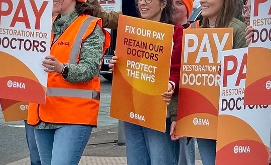 Junior Doctors Across Northern Ireland Initiates 48 Hour Strike