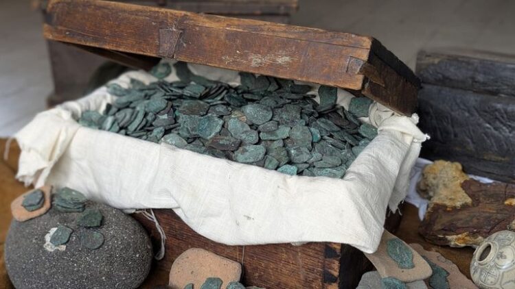 Historic 1715 Spanish Treasure Fleet Yields Another $1 Million Haul Off Florida Coast