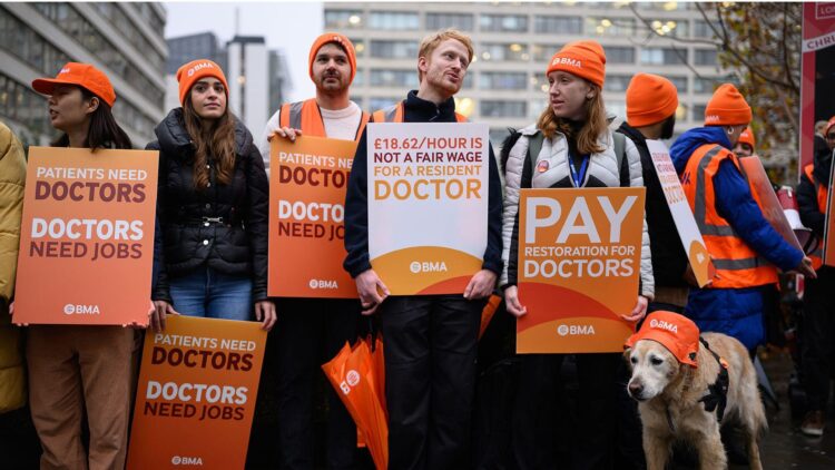 Fresh Offer from Government Could Be Last Chance to Avert Doctors’ Strike