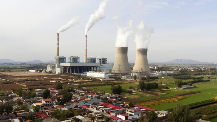 Just 32 companies responsible for half of global CO₂ emissions