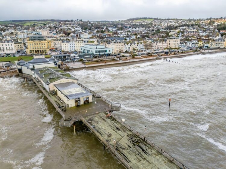 Storm Chandra: ‘Danger to Life’ Flood Warnings as South Braces for Severe Weather
