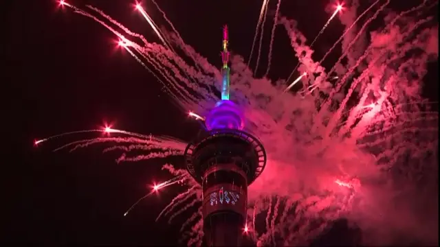 West Coast ushers in 2026 as some Pacific Islands still await New Year