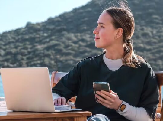 Digital Nomads Rewriting the World’s Cities: Remote Work Shifts Global Urban Maps