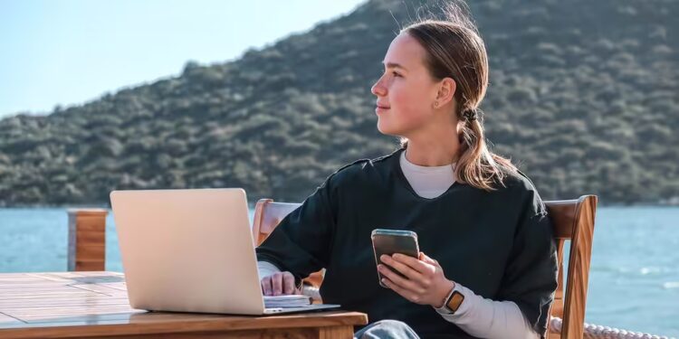 Digital Nomads Rewriting the World’s Cities: Remote Work Shifts Global Urban Maps