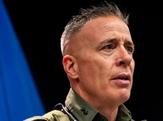 Border Patrol Commander Set to Leave Minneapolis After Alex Pretti Shooting