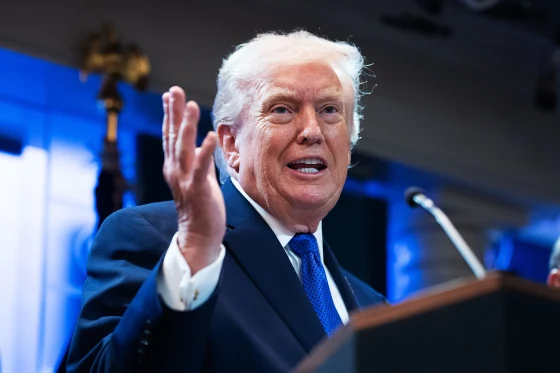 Trump’s 10% Global Tariff Takes Effect Shaking Up World Trade