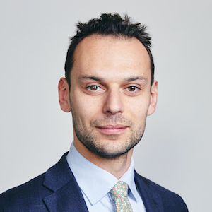 UK Minister’s False ‘Pro‑Kremlin’ Claims Ignite Political and Press Freedom Rift