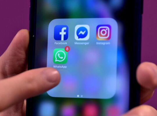 WhatsApp Tells Users to Flip a Critical Setting Amid New “Zero-Click” Bug Threat