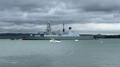 HMS Dragon Leaves Portsmouth for Cyprus As UK Reinforces Military Posture In Middle East Crisis