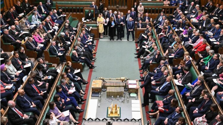 MPs Set to Earn £110,000 by End Of Parliament As Westminster Pay Packet Soars