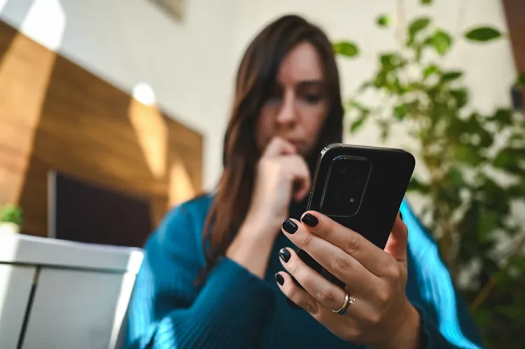 How A Deceptive 5G Email Scam Is Sweeping Inboxes and Exposing Personal Data