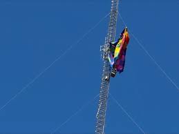 Firefighters Recall Daring Hot Air Balloon Rescue at 900 Feet