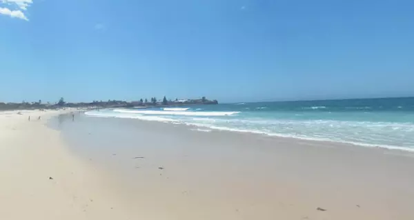 British Couple Drown at Popular Australian Beach After Desperate Rescue Attempts
